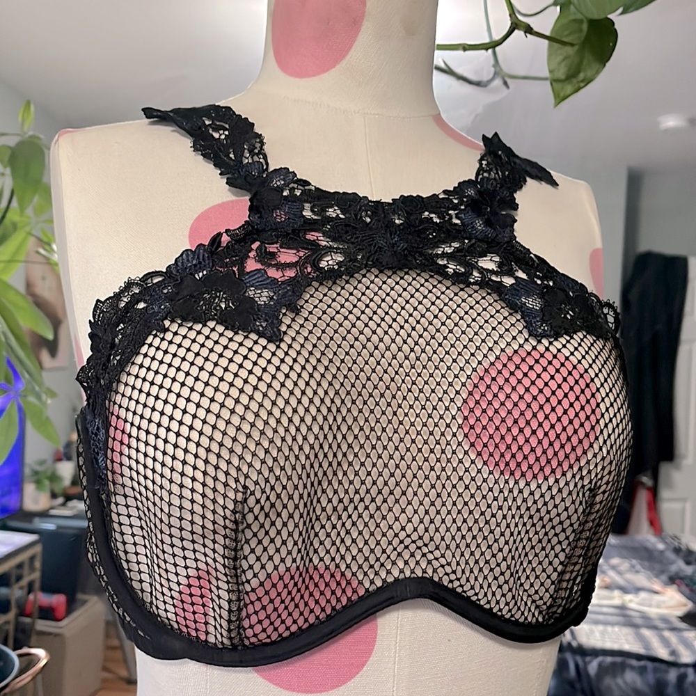 Bra